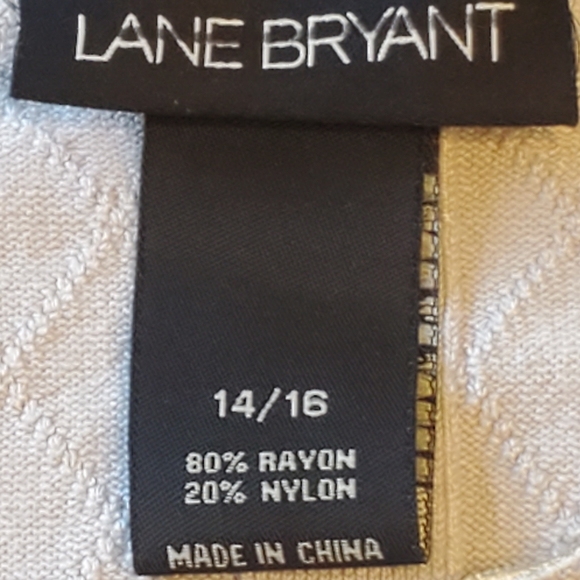 Patterned knit long sleeved sweater. NWOT - Picture 14 of 14